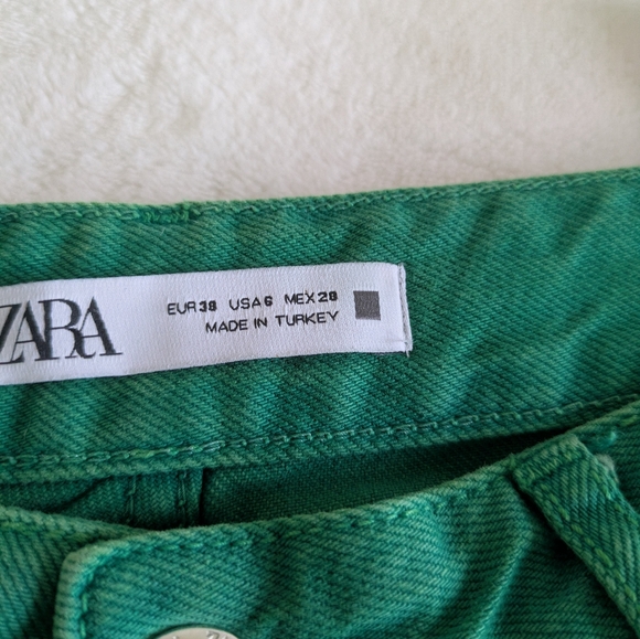 Zara Straight Leg Jeans - Picture 3 of 4